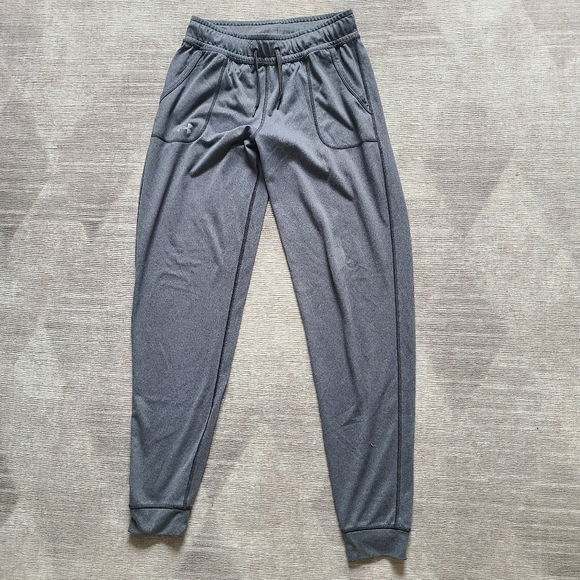 Under Armour joggers grey size XS fits S-M - Picture 4 of 5